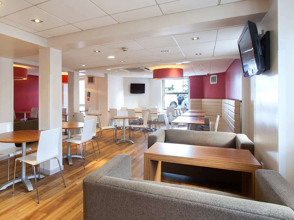 Travelodge Bournemouth Seafront Restaurant photo